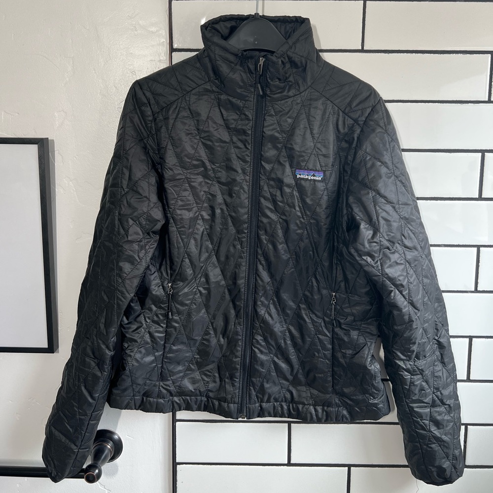 Patagonia Women’s Nano Puff Jacket, black, size S